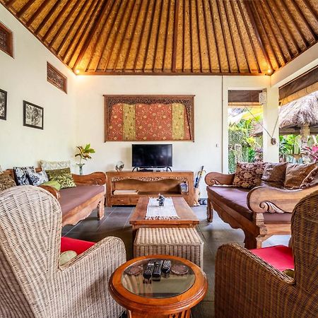 Villa Mangga Ubud Buitenkant foto